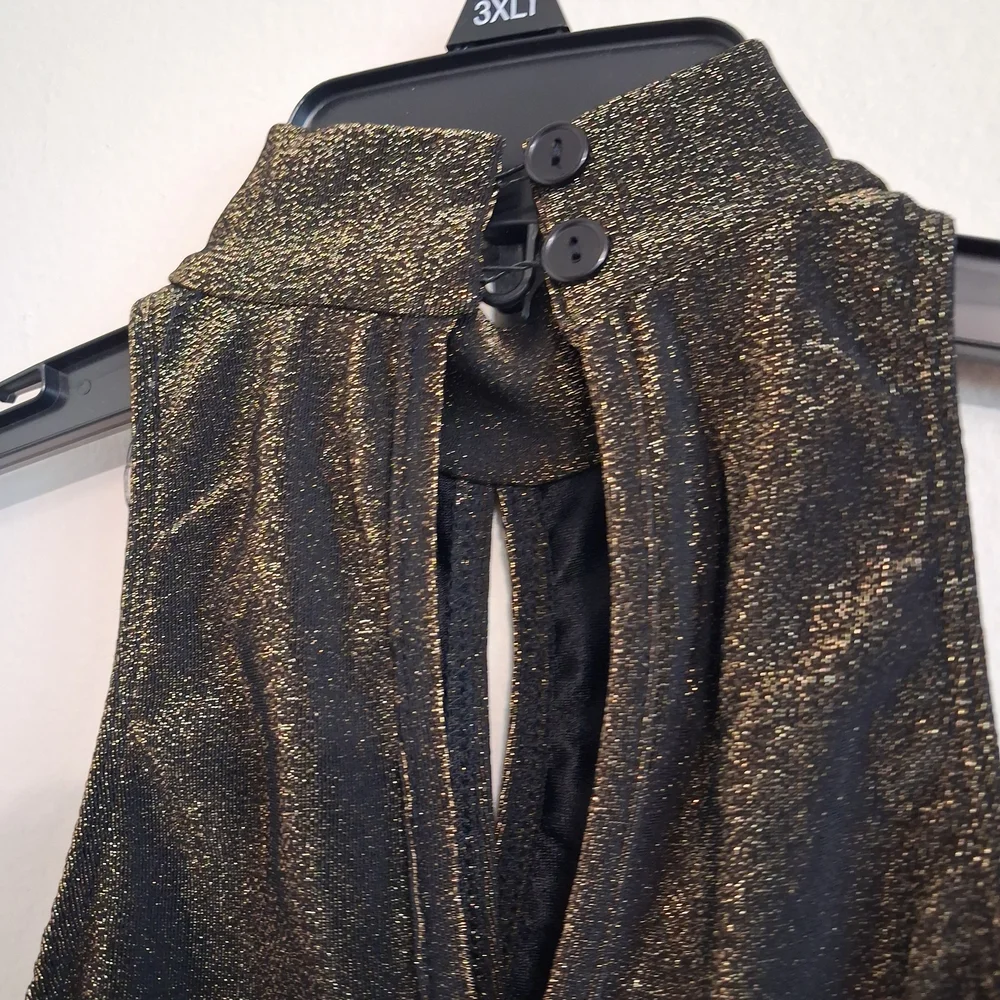 Hot Kiss Black and Gold Sparkle Dress - Picture 2 of 8